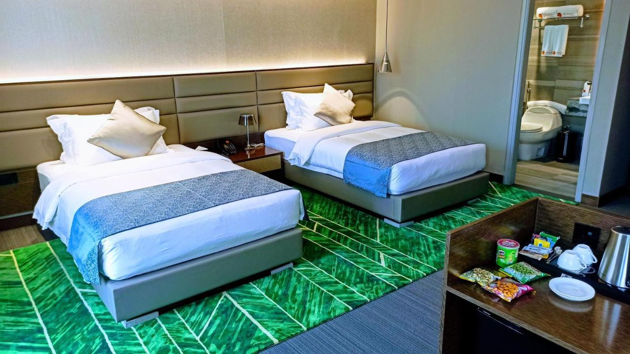 Hotel Omni Residency Dhaka Zewnętrze zdjęcie