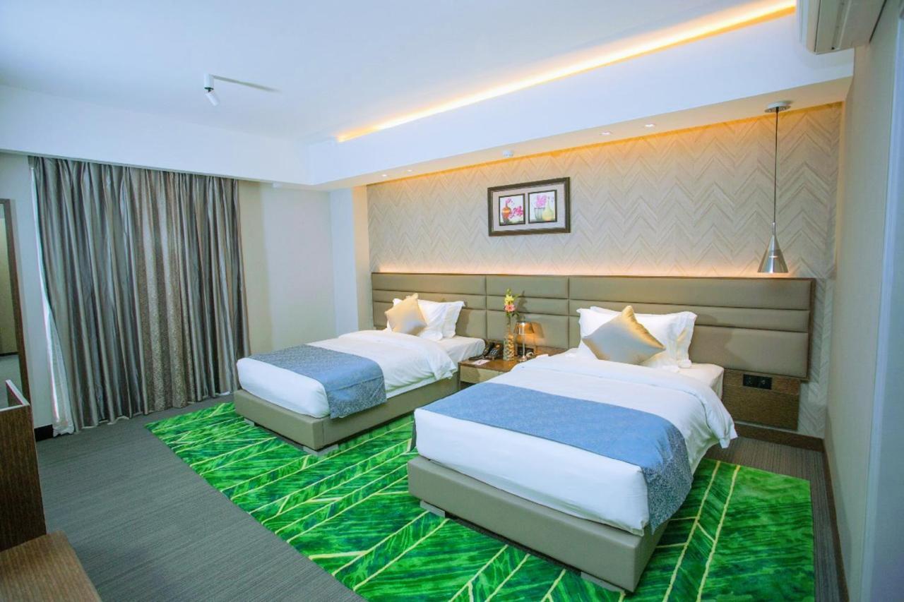 Hotel Omni Residency Dhaka Zewnętrze zdjęcie